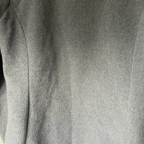 The North Face grey jacket - Picture 5 of 7